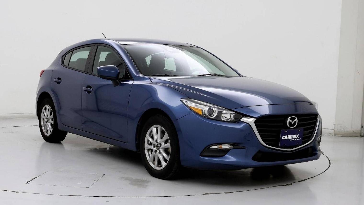 MAZDA MAZDA3 2018 3MZBN1K76JM209717 image