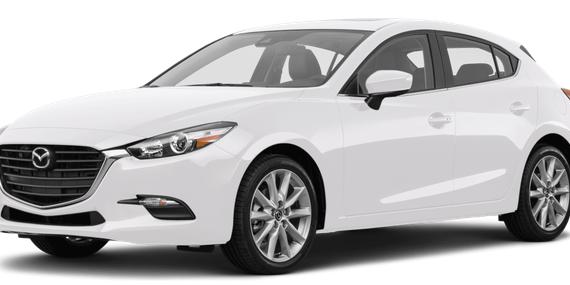 MAZDA MAZDA3 2018 3MZBN1L3XJM165524 image