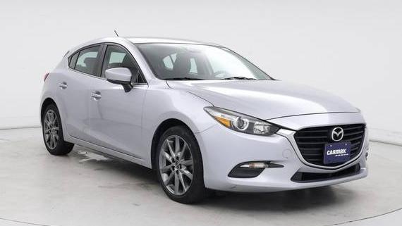 MAZDA MAZDA3 2018 3MZBN1L37JM174973 image