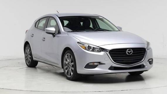 MAZDA MAZDA3 2018 3MZBN1L35JM209753 image