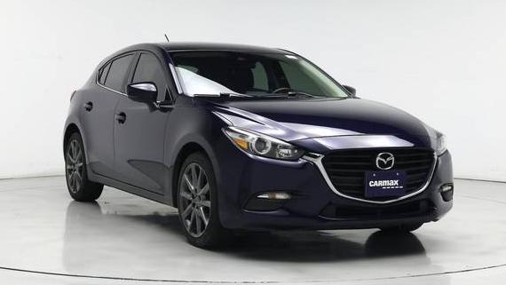 MAZDA MAZDA3 2018 3MZBN1L35JM185518 image
