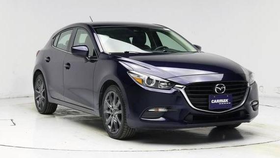 MAZDA MAZDA3 2018 3MZBN1L35JM168685 image