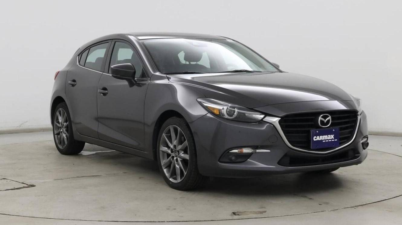 MAZDA MAZDA3 2018 3MZBN1M35JM231427 image