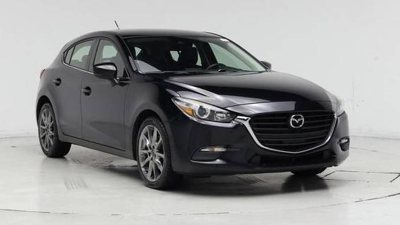 MAZDA MAZDA3 2018 3MZBN1L38JM174691 image