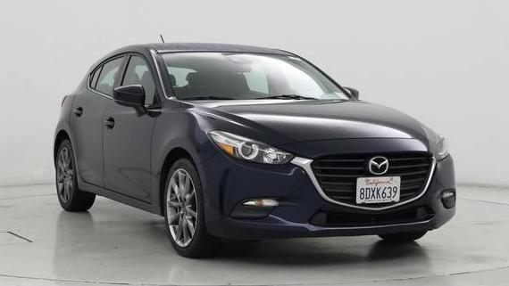 MAZDA MAZDA3 2018 3MZBN1L3XJM220649 image