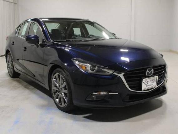 MAZDA MAZDA3 2018 3MZBN1W34JM191323 image