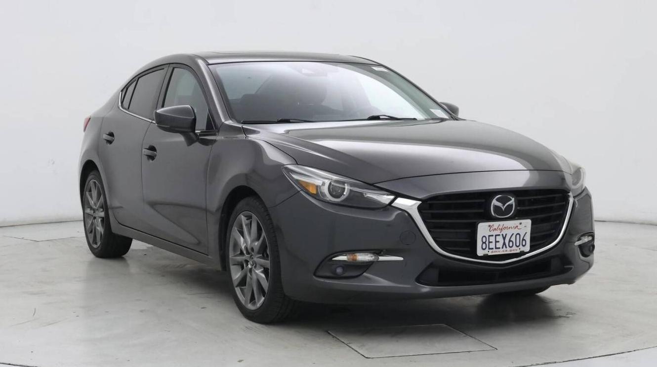 MAZDA MAZDA3 2018 3MZBN1W36JM189850 image