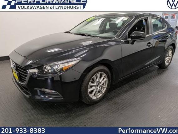 MAZDA MAZDA3 2018 3MZBN1U72JM215415 image