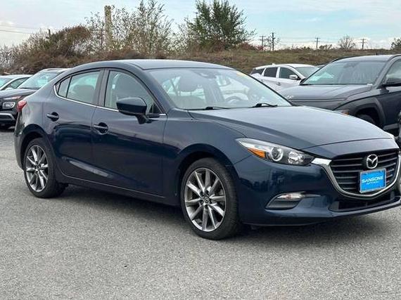 MAZDA MAZDA3 2018 3MZBN1V31JM198215 image