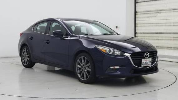 MAZDA MAZDA3 2018 3MZBN1V39JM264090 image
