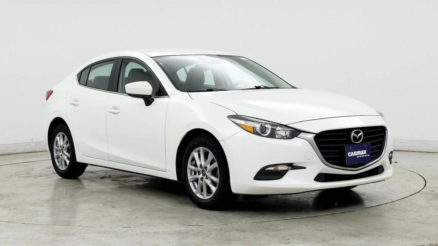 MAZDA MAZDA3 2018 3MZBN1U71JM161492 image