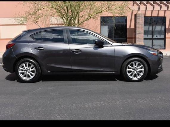 MAZDA MAZDA3 2018 3MZBN1K71JM225419 image