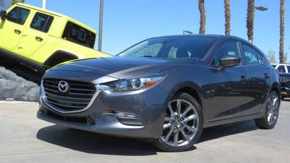 MAZDA MAZDA3 2018 3MZBN1L35JM263490 image