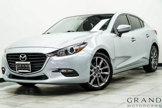 MAZDA MAZDA3 2018 3MZBN1V33JM208534 image MAZDA MAZDA3 2018 3MZBN1V33JM208534 image
