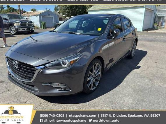 MAZDA MAZDA3 2018 3MZBN1M36JM215981 image