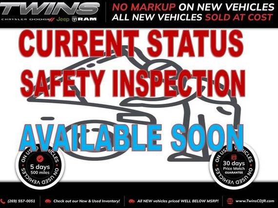 MAZDA MAZDA3 2018 3MZBN1V37JM241827 image