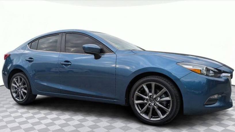 MAZDA MAZDA3 2018 3MZBN1V34JM245589 image