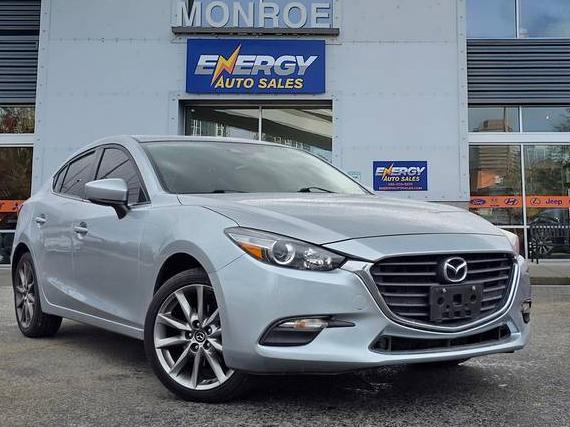 MAZDA MAZDA3 2018 3MZBN1V36JM201352 image