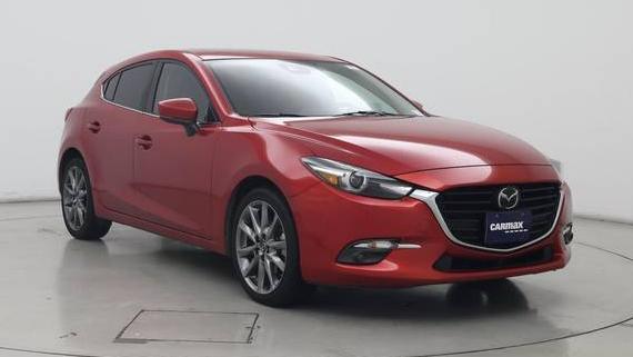 MAZDA MAZDA3 2018 3MZBN1M3XJM184203 image