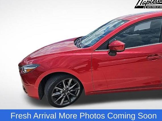 MAZDA MAZDA3 2018 3MZBN1M32JM158419 image