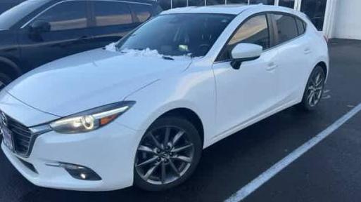 MAZDA MAZDA3 2018 3MZBN1M38JM209146 image