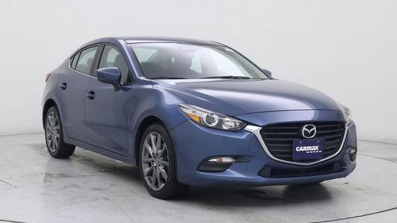 MAZDA MAZDA3 2018 3MZBN1V31JM262303 image
