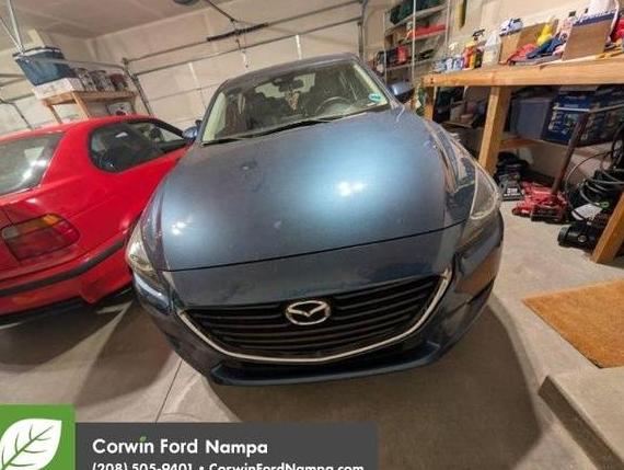 MAZDA MAZDA3 2018 3MZBN1V35JM263129 image MAZDA MAZDA3 2018 3MZBN1V35JM263129 image