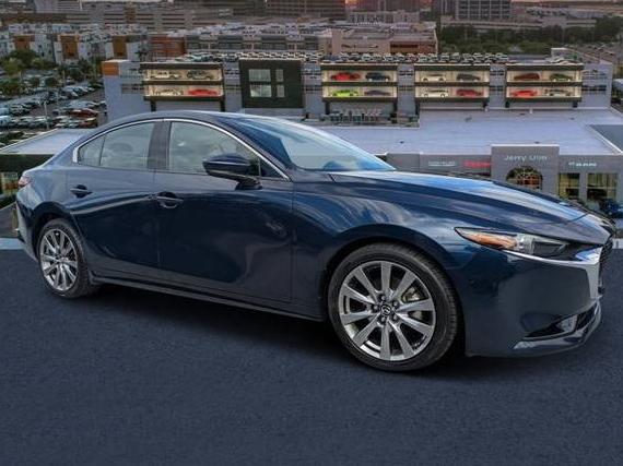 MAZDA MAZDA3 2021 3MZBPBDM3MM207611 image MAZDA MAZDA3 2021 3MZBPBDM3MM207611 image