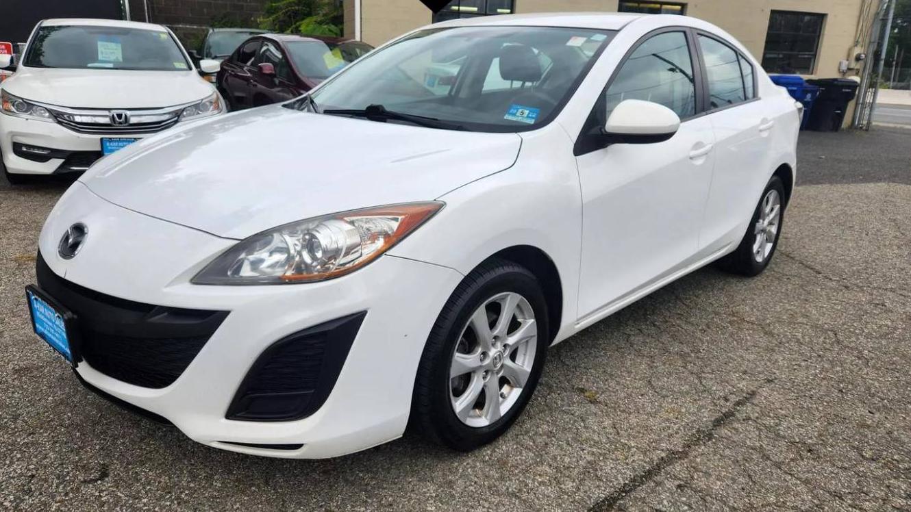 MAZDA MAZDA3 2011 JM1BL1VG7B1377935 image