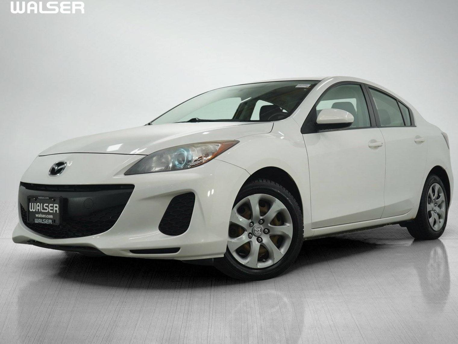 MAZDA MAZDA3 2013 JM1BL1U75D1715479 image