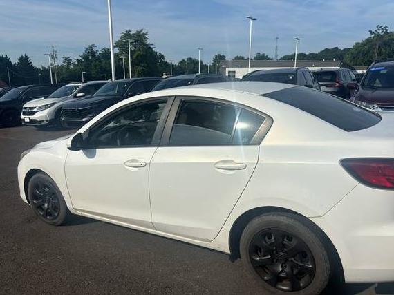 MAZDA MAZDA3 2013 JM1BL1U73D1712595 image