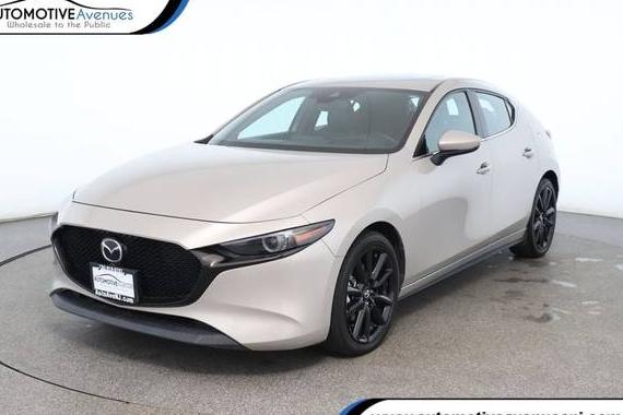 MAZDA MAZDA3 2022 JM1BPBML5N1517171 image