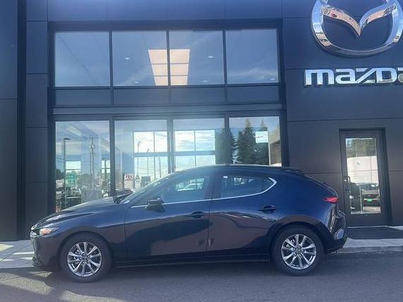 MAZDA MAZDA3 2022 JM1BPAJL8N1521780 image