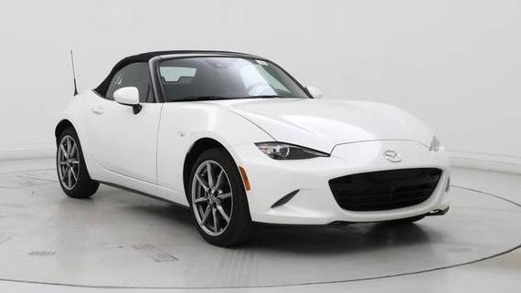 MAZDA MX-5 2023 JM1NDAD76P0553740 image