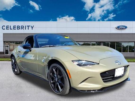 MAZDA MX-5 2023 JM1NDAC72P0553249 image