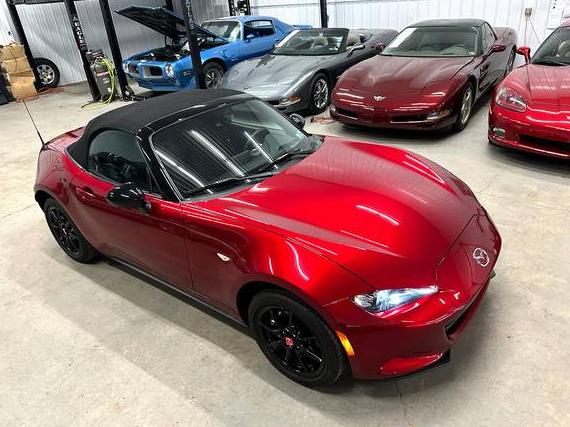MAZDA MX-5 2023 JM1NDAB72P0555195 image