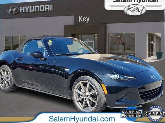 MAZDA MX-5 2023 JM1NDAD70P0553944 image MAZDA MX-5 2023 JM1NDAD70P0553944 image