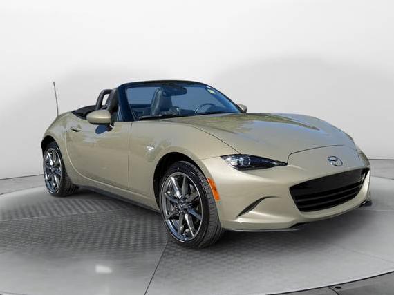 MAZDA MX-5 2023 JM1NDAD70P0561784 image MAZDA MX-5 2023 JM1NDAD70P0561784 image
