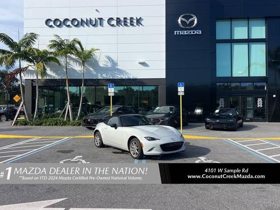 MAZDA MX-5 2016 JM1NDAB72G0105790 image MAZDA MX-5 2016 JM1NDAB72G0105790 image
