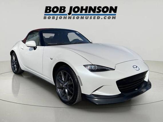 MAZDA MX-5 2018 JM1NDAD70J0201731 image MAZDA MX-5 2018 JM1NDAD70J0201731 image