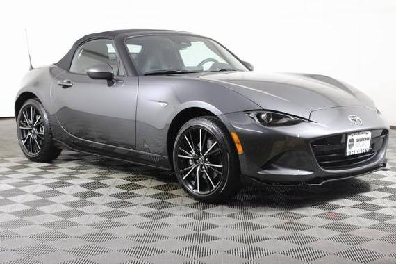 MAZDA MX-5 2024 JM1NDAD72R0603892 image
