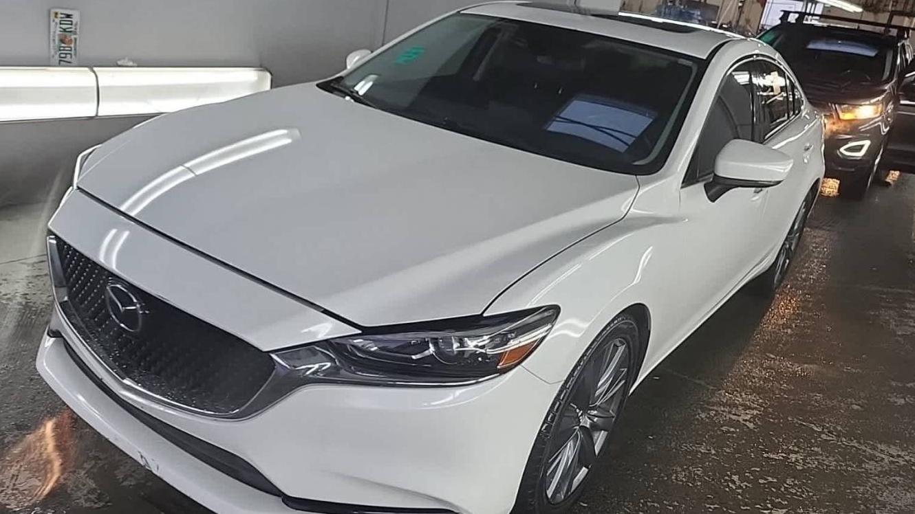 MAZDA MAZDA6 2018 JM1GL1TYXJ1318393 image