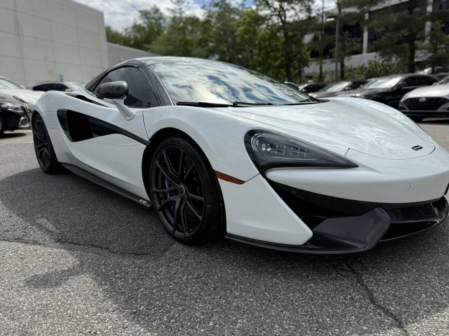 MCLAREN 570S 2018 SBM13FAAXJW004469 image