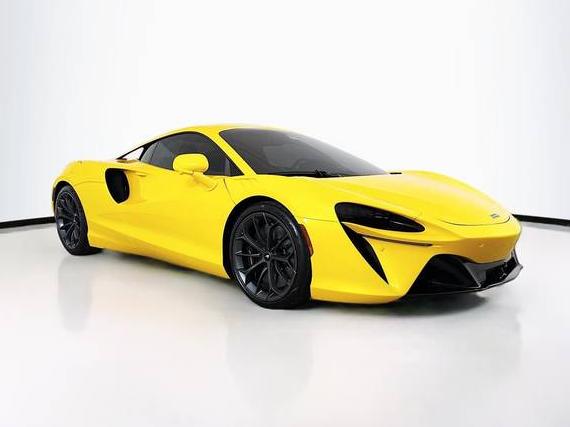 MCLAREN ARTURA 2024 SBM16AEA1RW002481 image