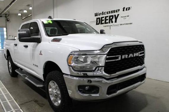 RAM 2500 2024 3C6UR5DL4RG106184 image RAM 2500 2024 3C6UR5DL4RG106184 image