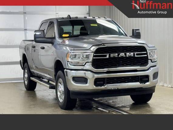 RAM 2500 2024 3C6UR5CL1RG269232 image RAM 2500 2024 3C6UR5CL1RG269232 image