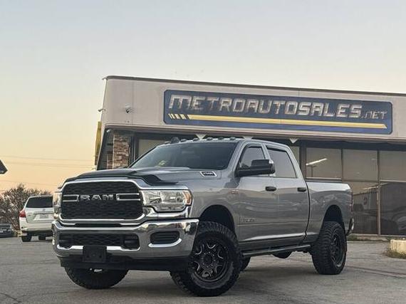 RAM 2500 2020 3C6UR5CJXLG281594 image RAM 2500 2020 3C6UR5CJXLG281594 image