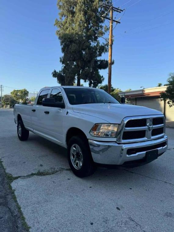 RAM 3500 2018 3C63R2GL0JG322527 image