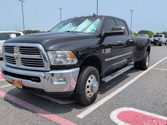 RAM 3500 2018 3C63RRHL8JG136385 image
