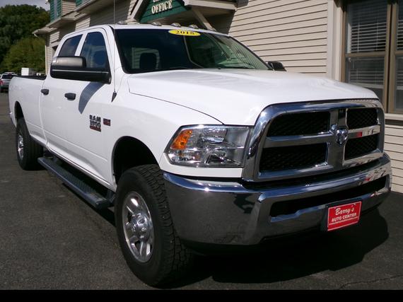 RAM 3500 2018 3C63R3GJ0JG319549 image RAM 3500 2018 3C63R3GJ0JG319549 image